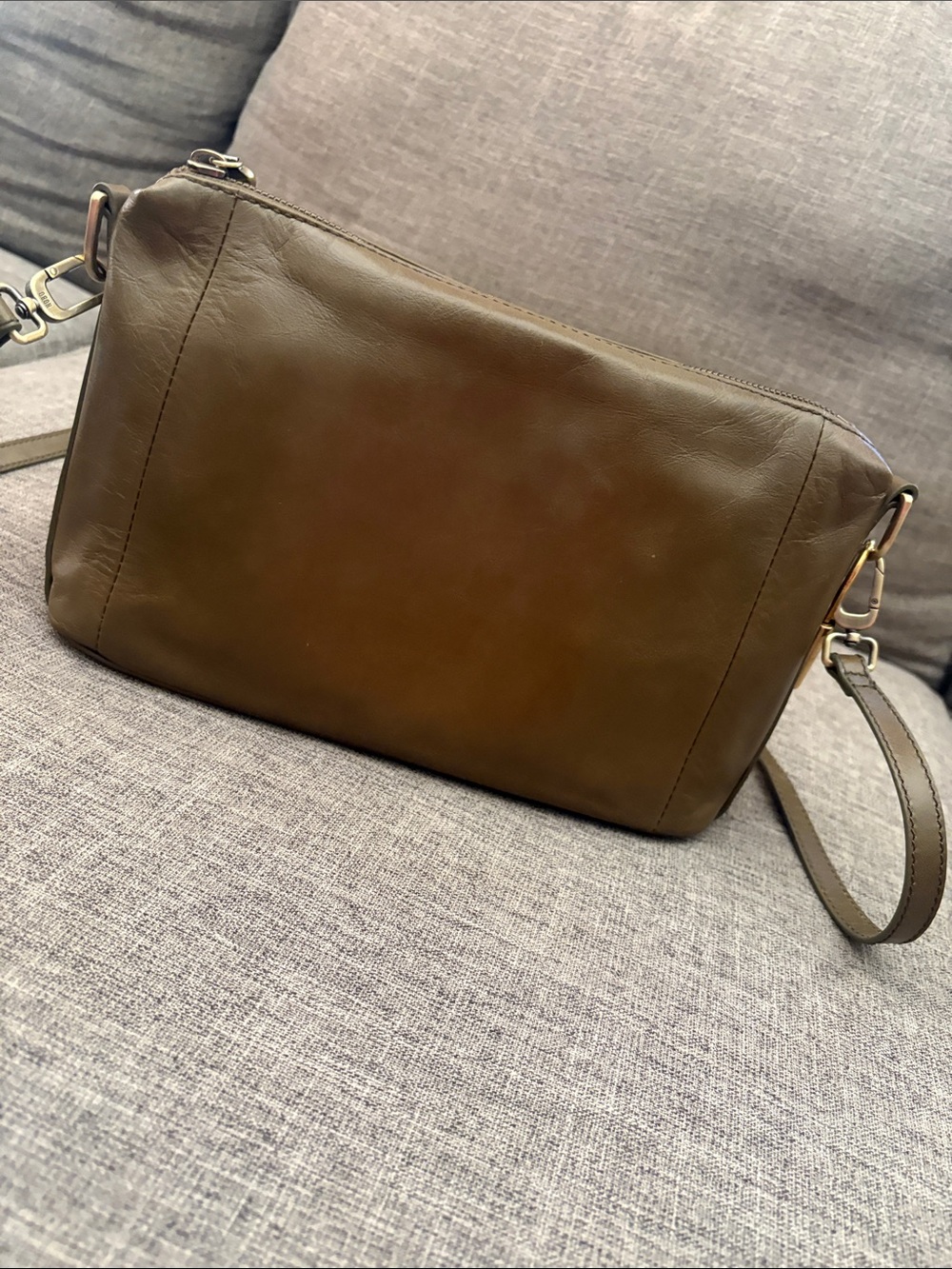 HOBO Darcy Carryall MOSS Leather Crossbody Bag